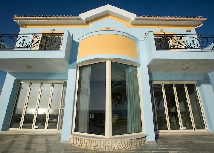 Ionian Blue Luxury Βίλα Σβορωνάτα